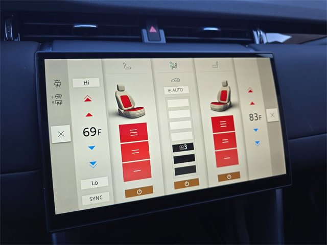 Used 2025 Land Rover Discovery Sport S image 27