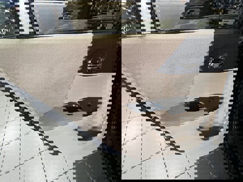 Used 2013 Honda Accord LX image 17