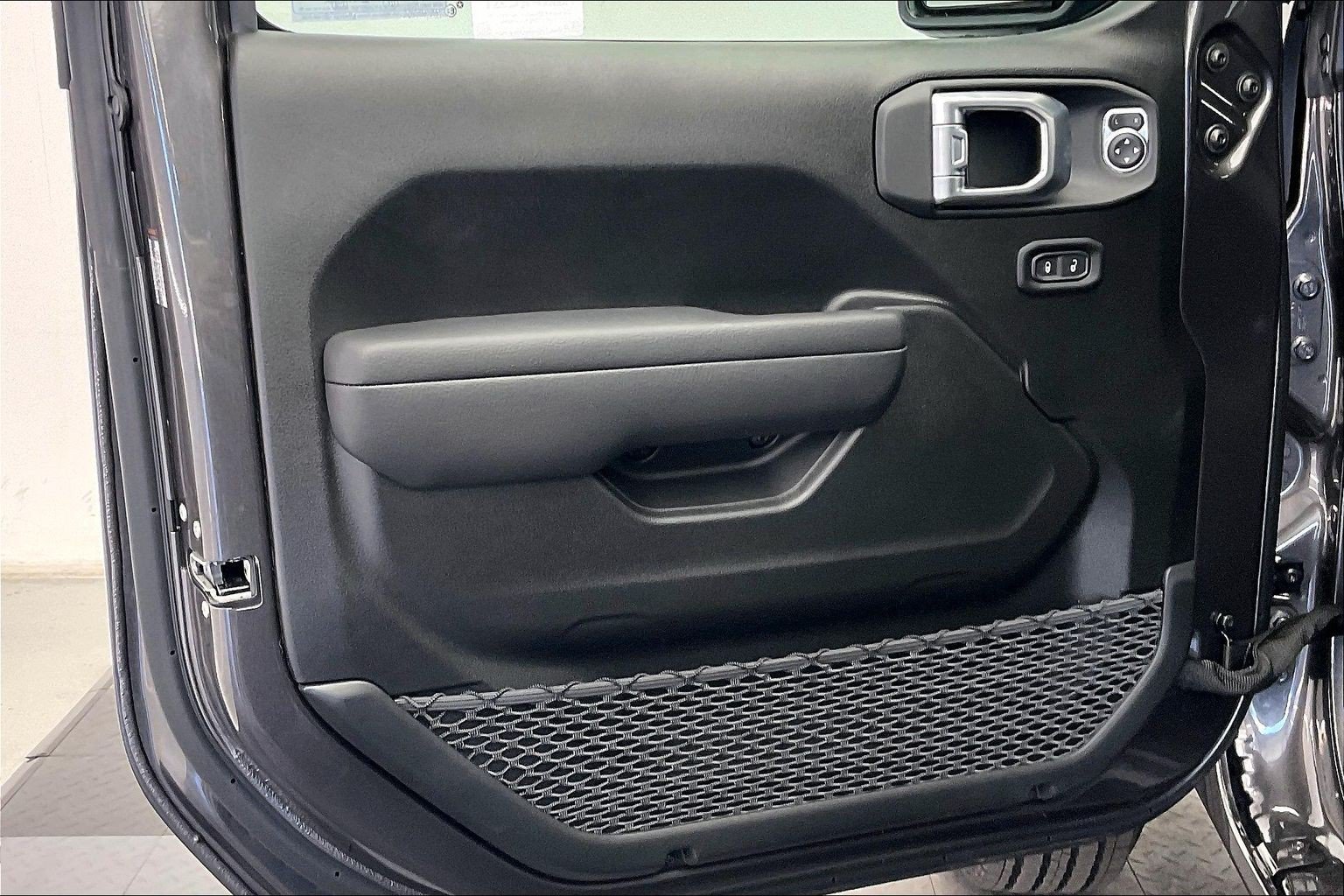 New 2026 Jeep Wrangler Unlimited Sport AWD/4WD image 12