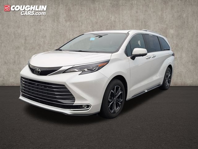 Used 2026 Toyota Sienna Platinum AWD/4WD image 3
