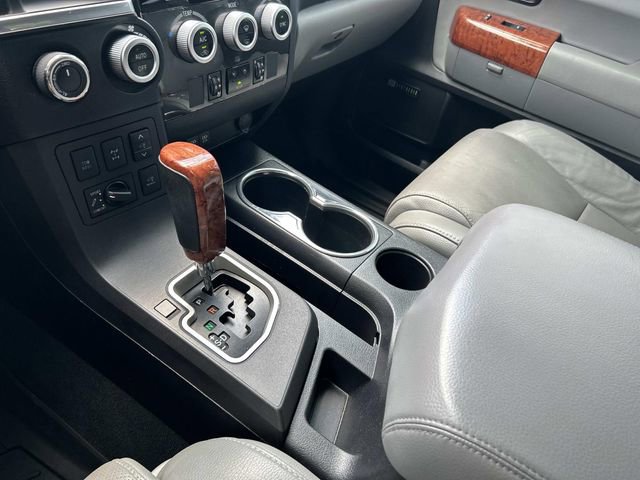 Used 2020 Toyota Sequoia Platinum AWD/4WD image 36