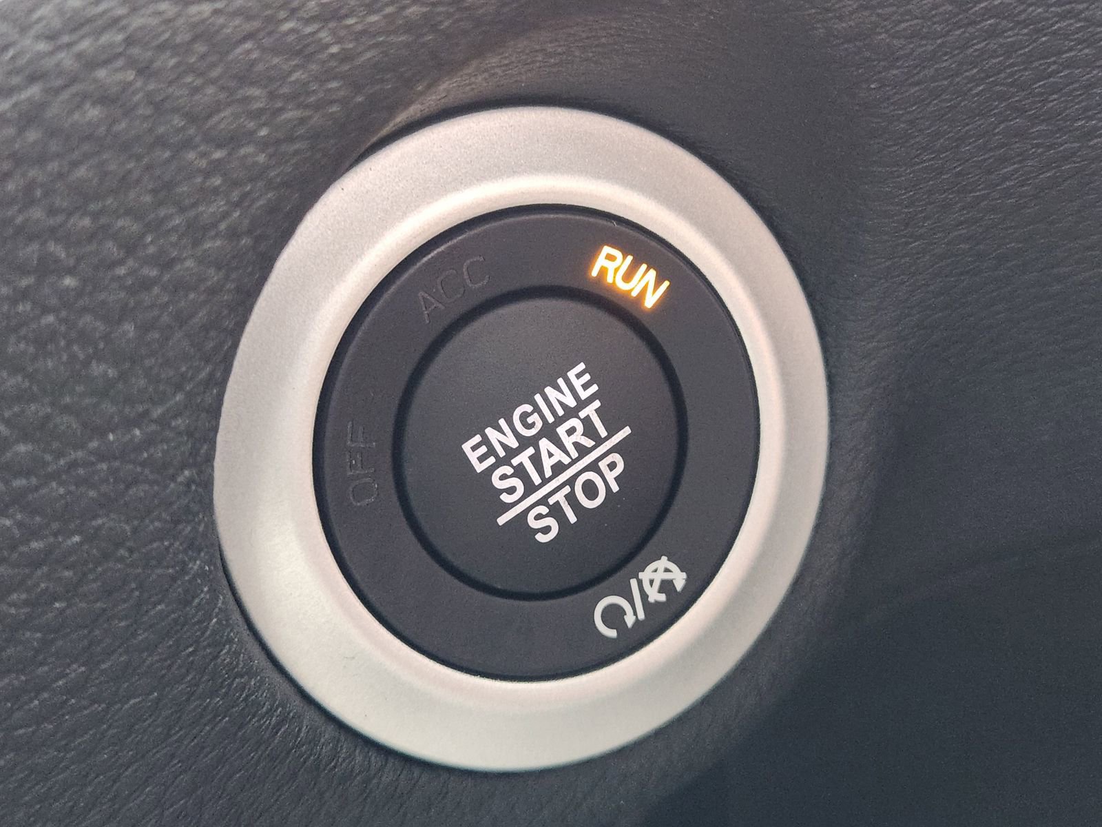 New 2026 Chrysler Pacifica Select image 17