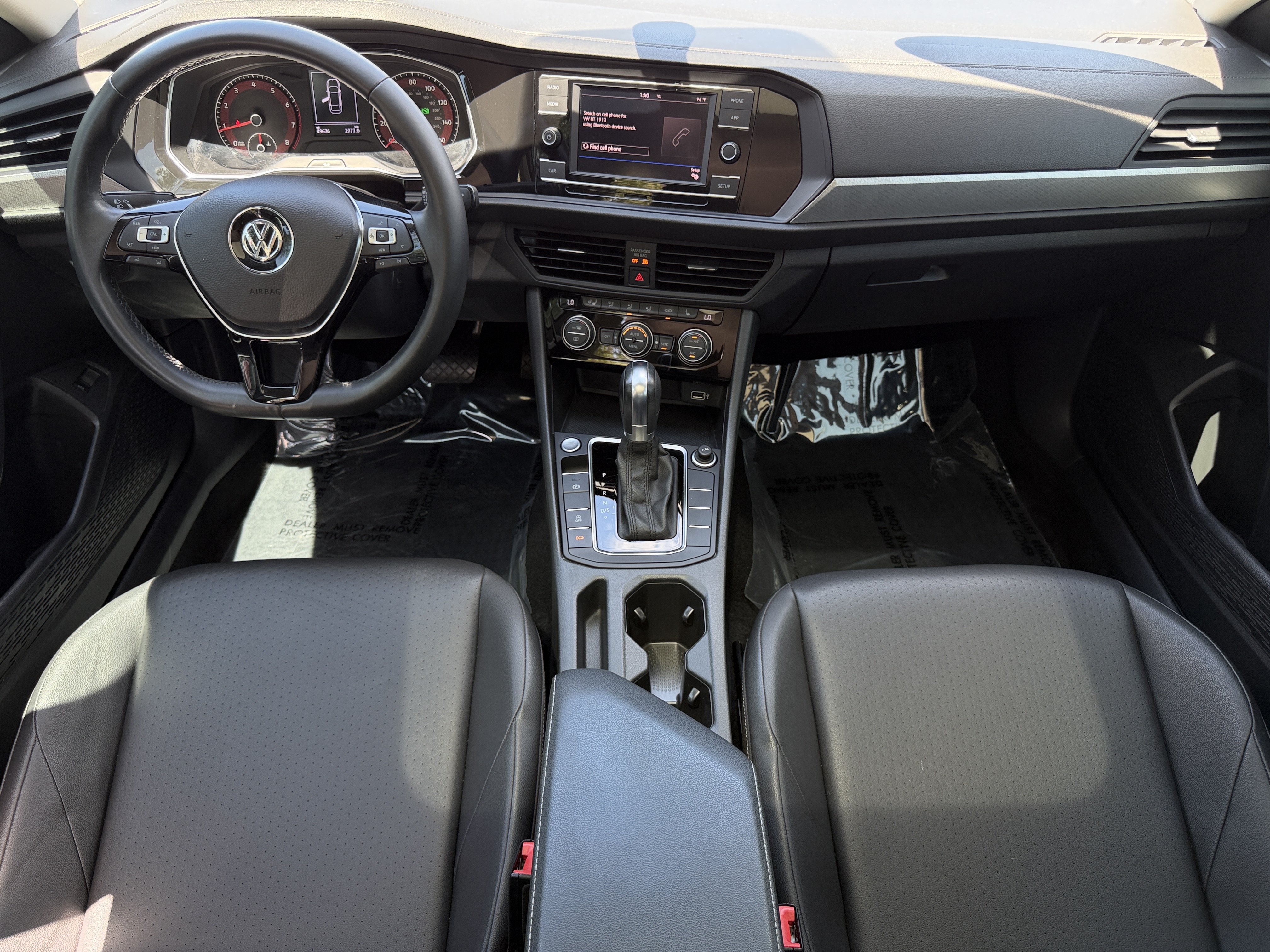 Used 2019 Volkswagen Jetta SE w/ Cold Weather Package FWD image 13