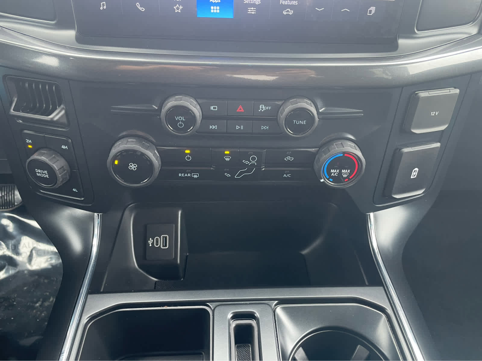 Used 2025 Ford F150 STX w/ Equipment Group 200A image 23