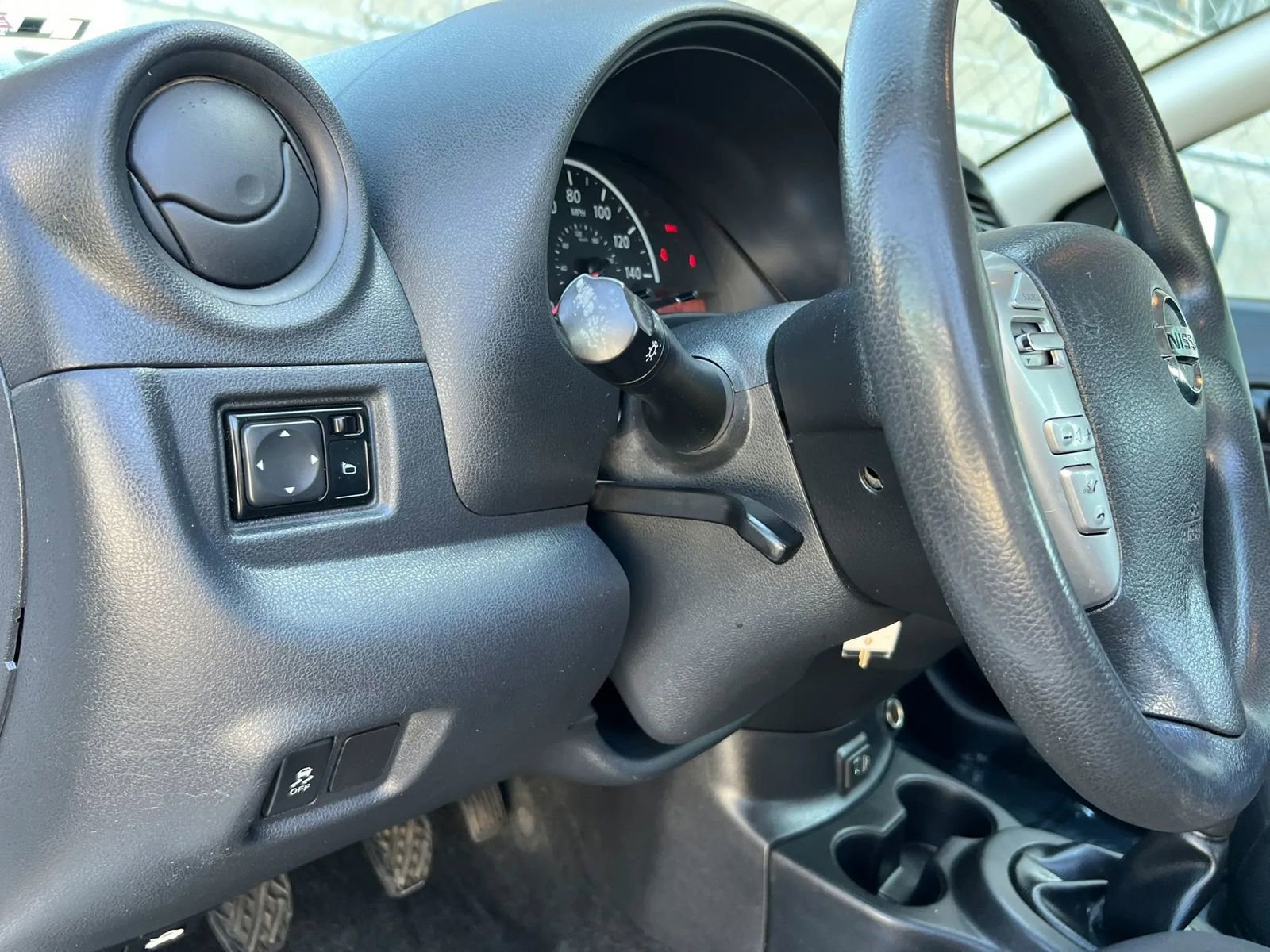 Used 2019 Nissan Versa S FWD image 12