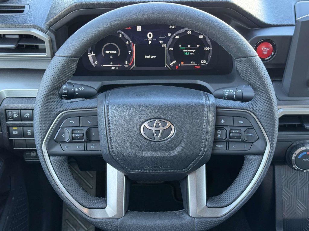 Used 2026 Toyota Tacoma TRD Off-Road AWD/4WD image 11