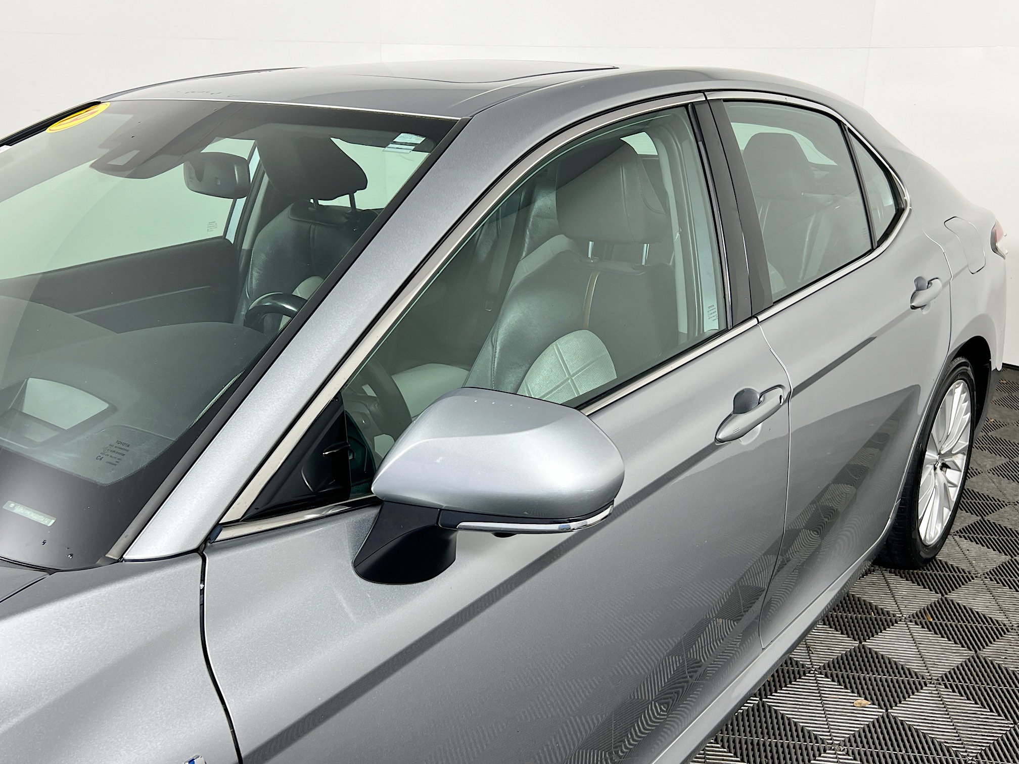 Used 2019 Toyota Camry XLE w/ Driver Assist Package image 12