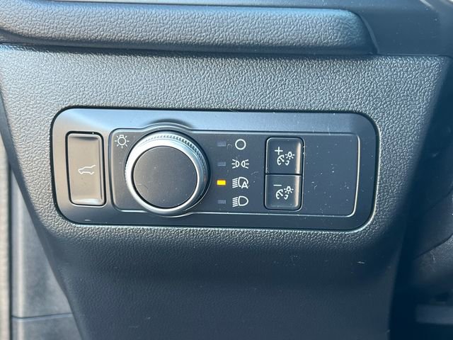 Used 2022 Ford Escape SE w/ Convenience Package image 16