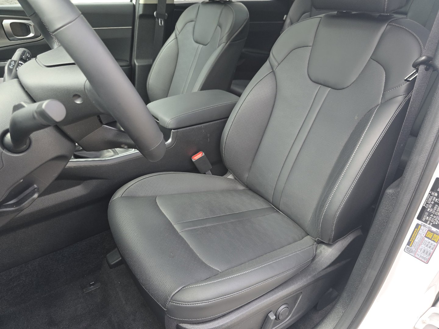 Used 2026 Kia Sorento S w/ S Panoramic Sunroof Package FWD image 23
