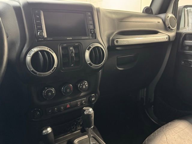 Used 2014 Jeep Wrangler Unlimited Sport image 18