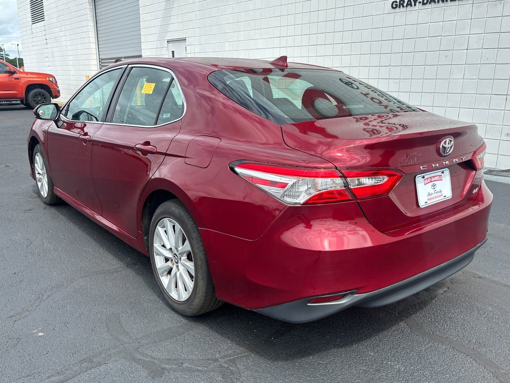 Used 2019 Toyota Camry LE FWD image 7