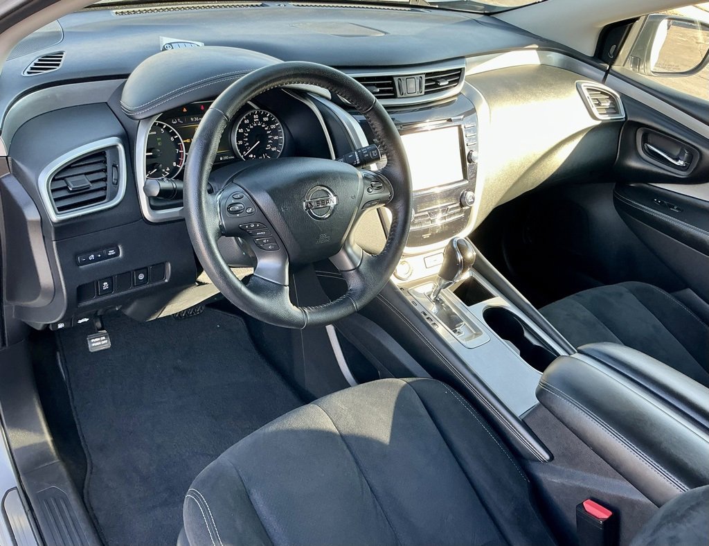 Used 2021 Nissan Murano SV image 37