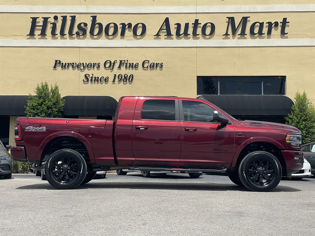 Used 2021 RAM 2500 Laramie w/ Night Edition AWD/4WD image 5