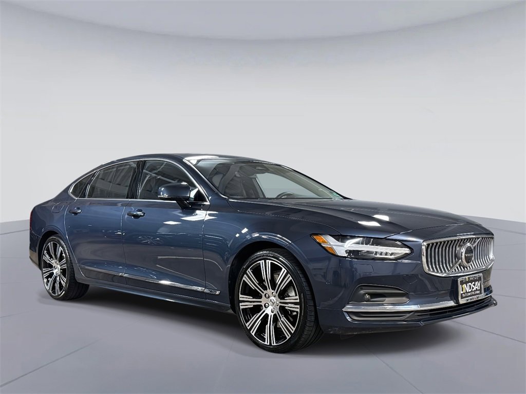 Used 2023 Volvo S90 B6 Plus image 9
