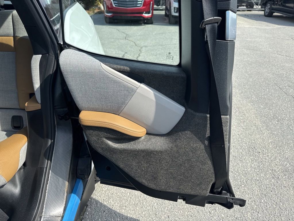 Used 2015 BMW i3 image 24