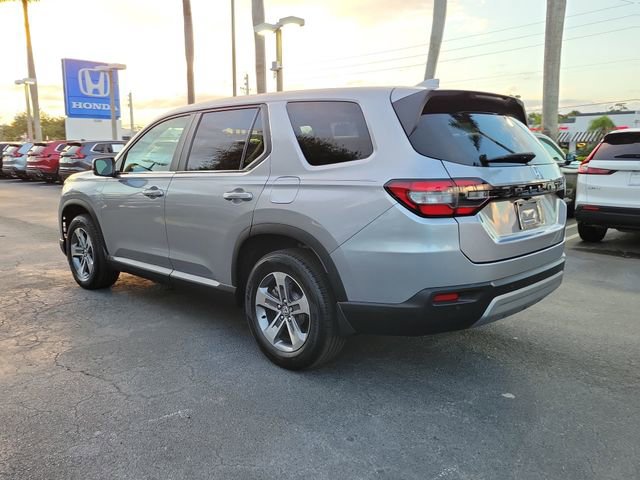 Certified 2024 Honda Pilot EX-L image 4