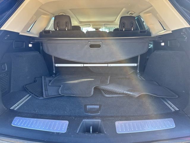 Used 2018 Cadillac XT5 Luxury w/ Driver Awareness Package AWD/4WD image 13