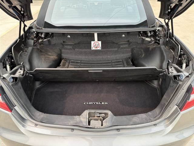 Used 2012 Chrysler 200 Touring FWD image 23