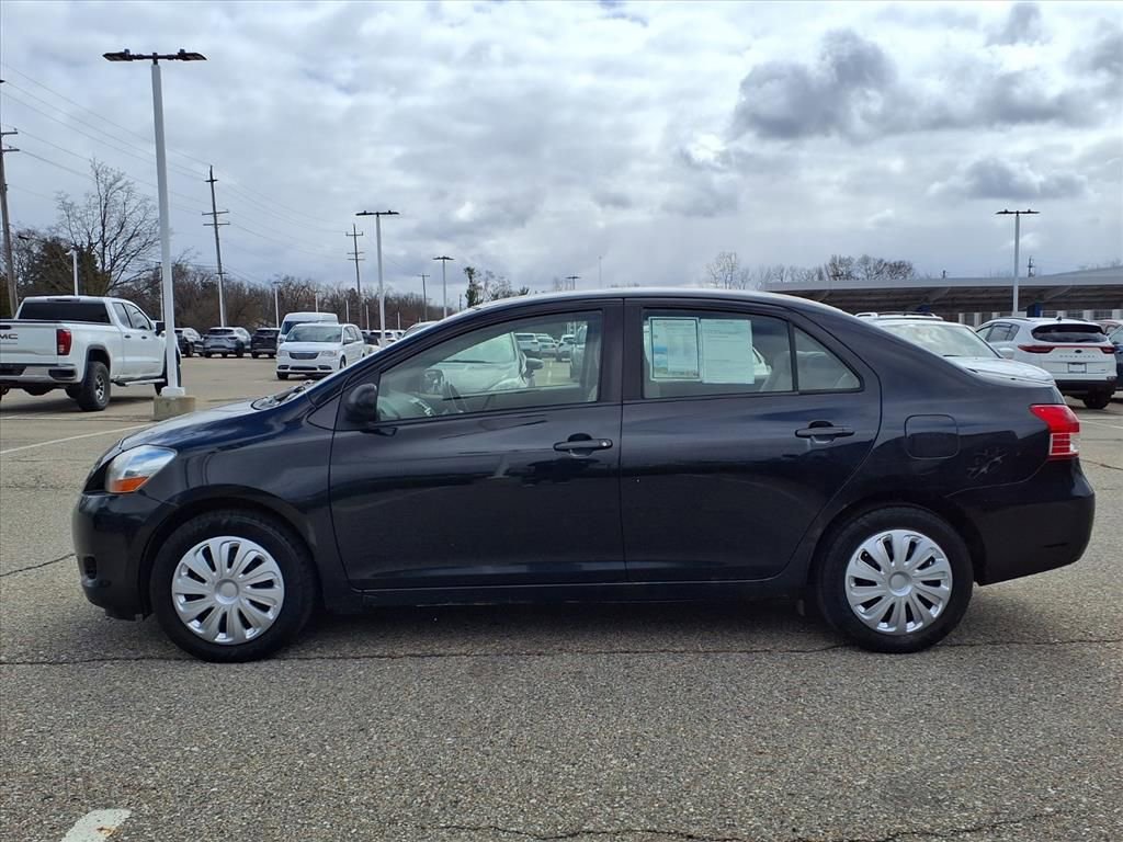 Used 2009 Toyota Yaris Sedan image 8