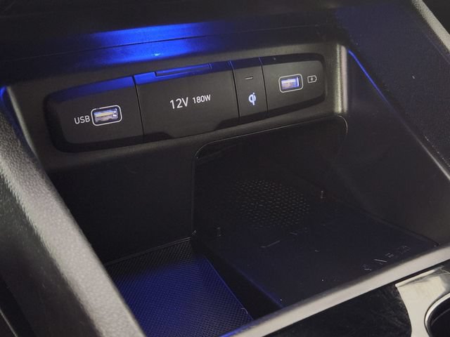 Certified 2023 Hyundai Santa Cruz Limited AWD/4WD image 28
