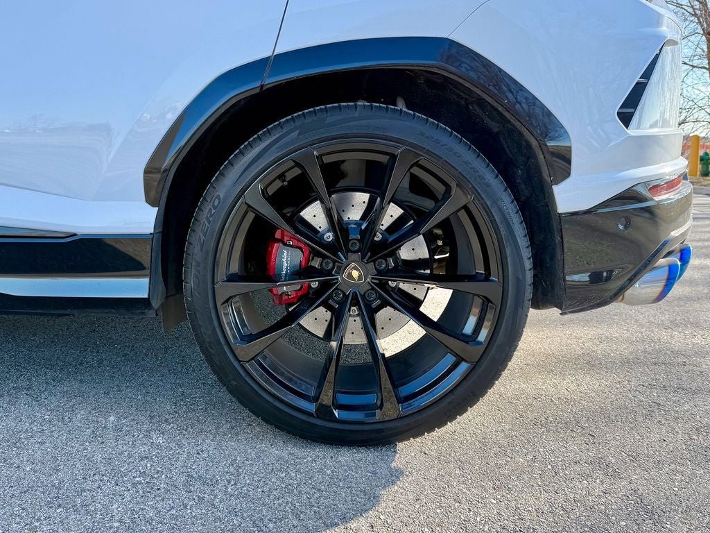 Used 2021 Lamborghini Urus AWD/4WD image 59
