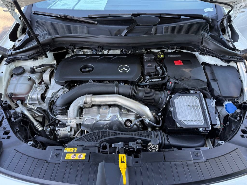 Certified 2025 Mercedes-Benz GLA 250 image 13