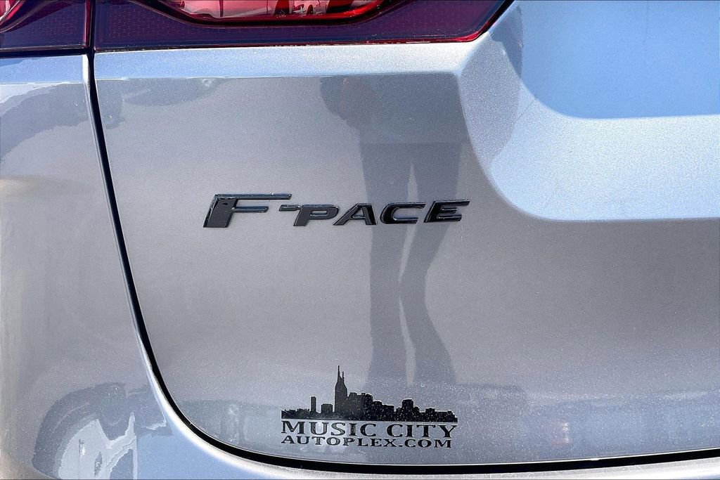 Used 2021 Jaguar F-PACE SVR AWD/4WD image 26