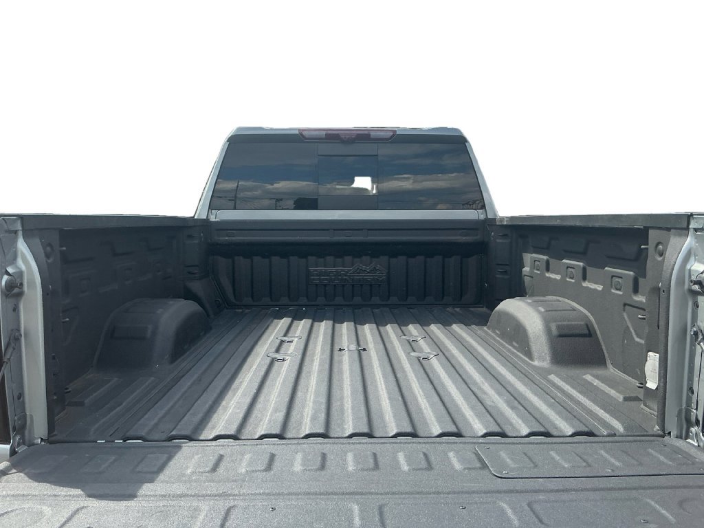 Used 2024 Chevrolet Silverado 2500 High Country w/ High Country Premium Package AWD/4WD image 24