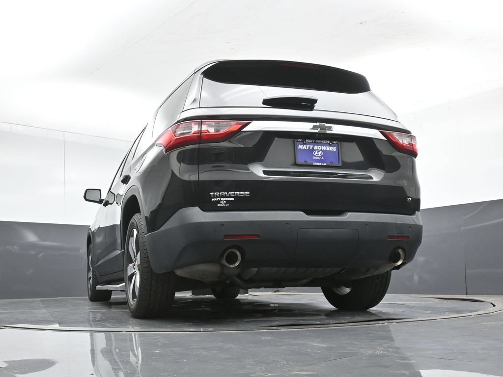 Used 2020 Chevrolet Traverse LT w/ LT Premium Package FWD image 45