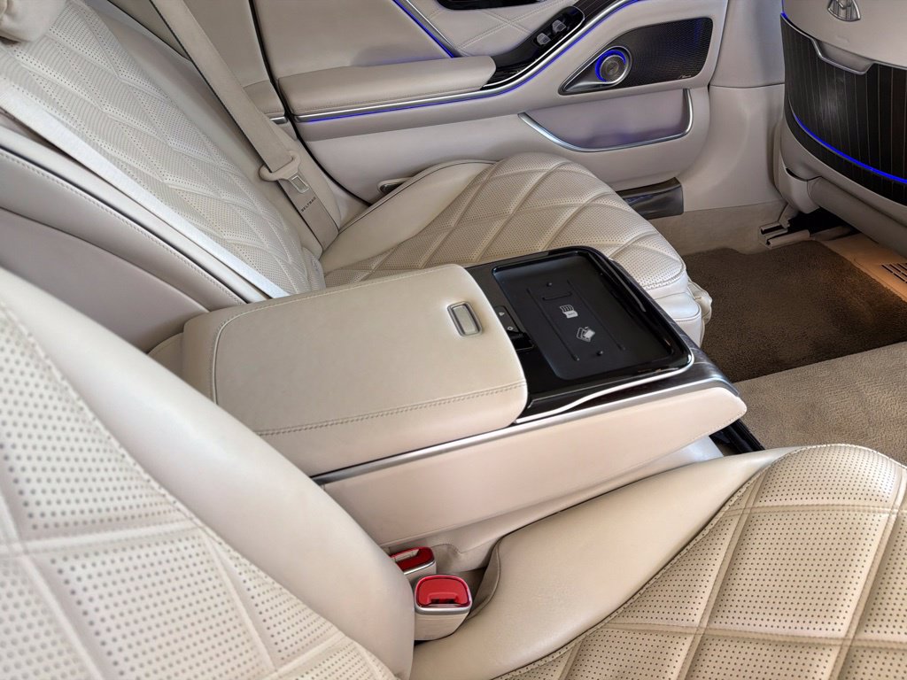 Used 2022 Mercedes-Benz Maybach S 580 4MATIC image 34