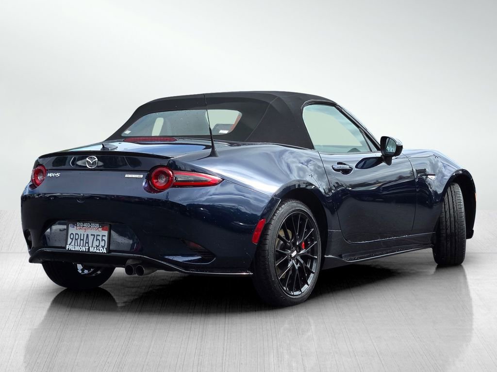 Certified 2025 MAZDA MX-5 Miata Club w/ Brembo/BBS Recaro Package RWD image 5
