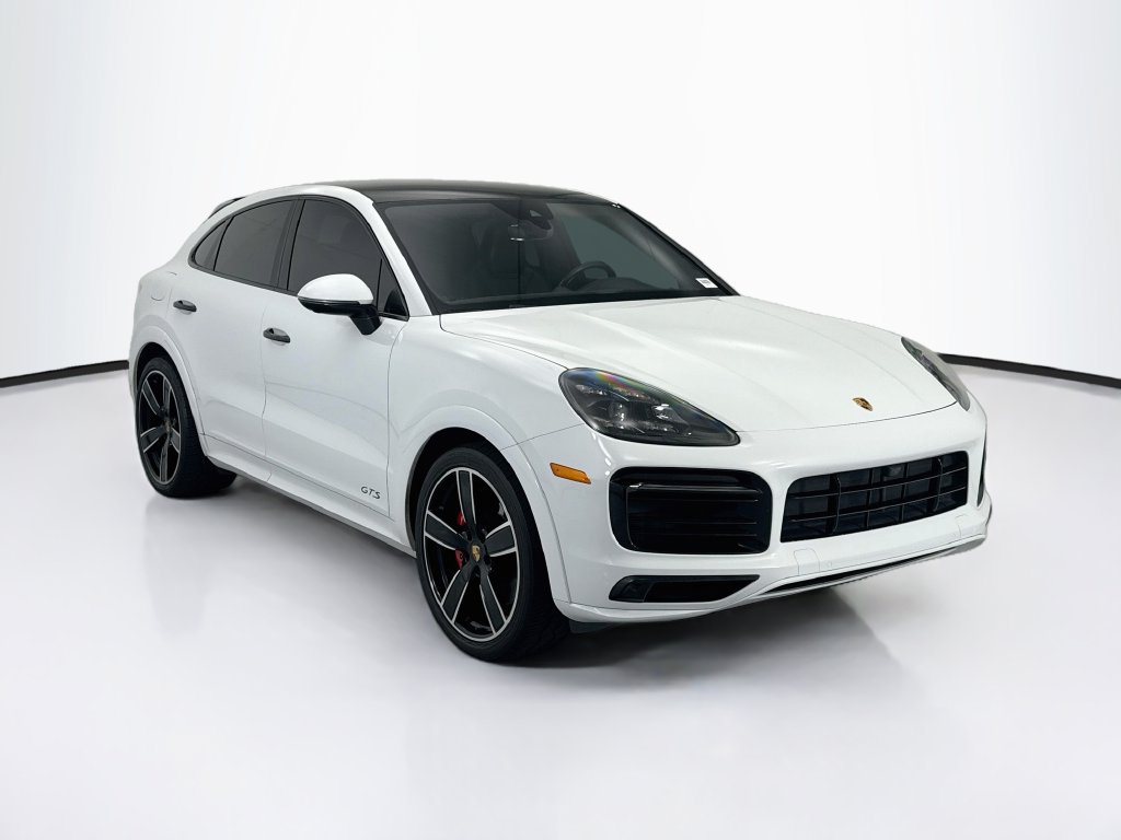 Used 2021 Porsche Cayenne GTS AWD/4WD image 3