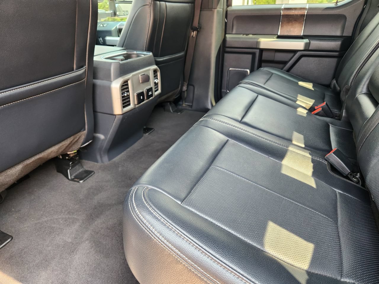 Used 2022 Ford F250 Lariat AWD/4WD image 29