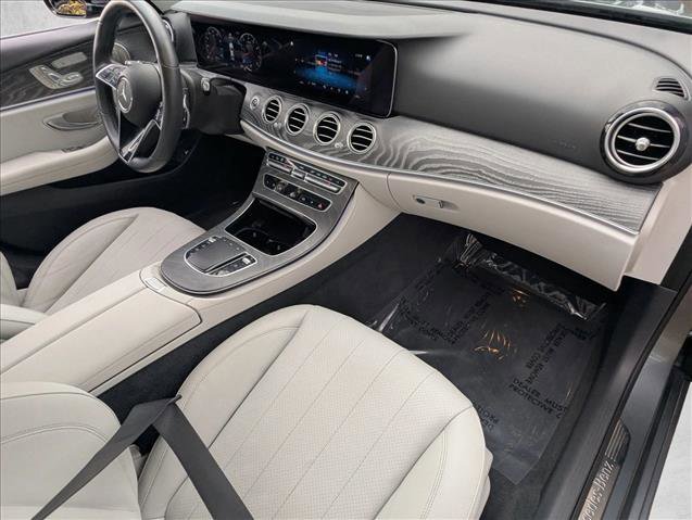 Used 2022 Mercedes-Benz E 350 Sedan image 23