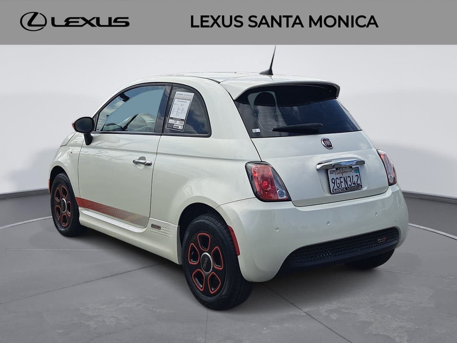 Used 2018 FIAT 500 e w/ Esport Package FWD image 7