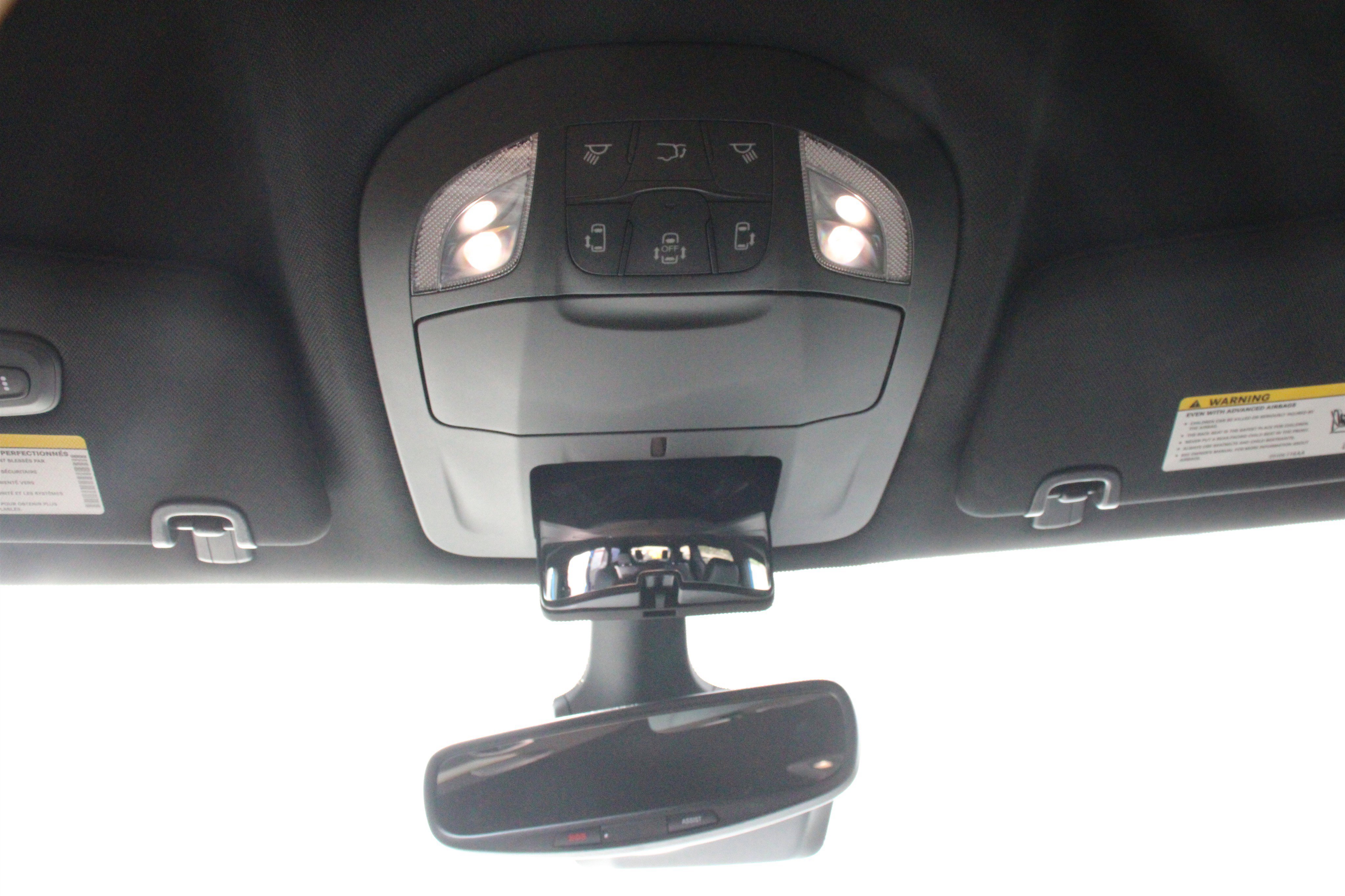 New 2026 Chrysler Pacifica Select FWD image 22