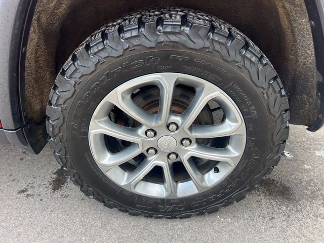 Used 2014 Jeep Grand Cherokee Limited w/ Luxury Group II image 9