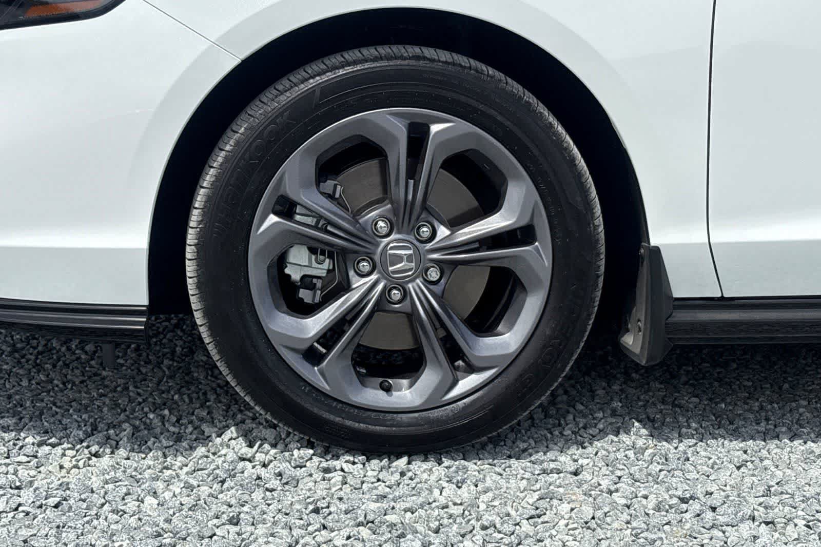 Used 2024 Honda Accord EX-L image 12