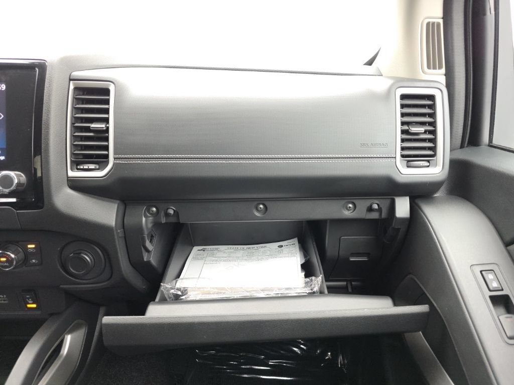 Used 2024 Nissan Frontier SV w/ SV Convenience Package AWD/4WD image 40