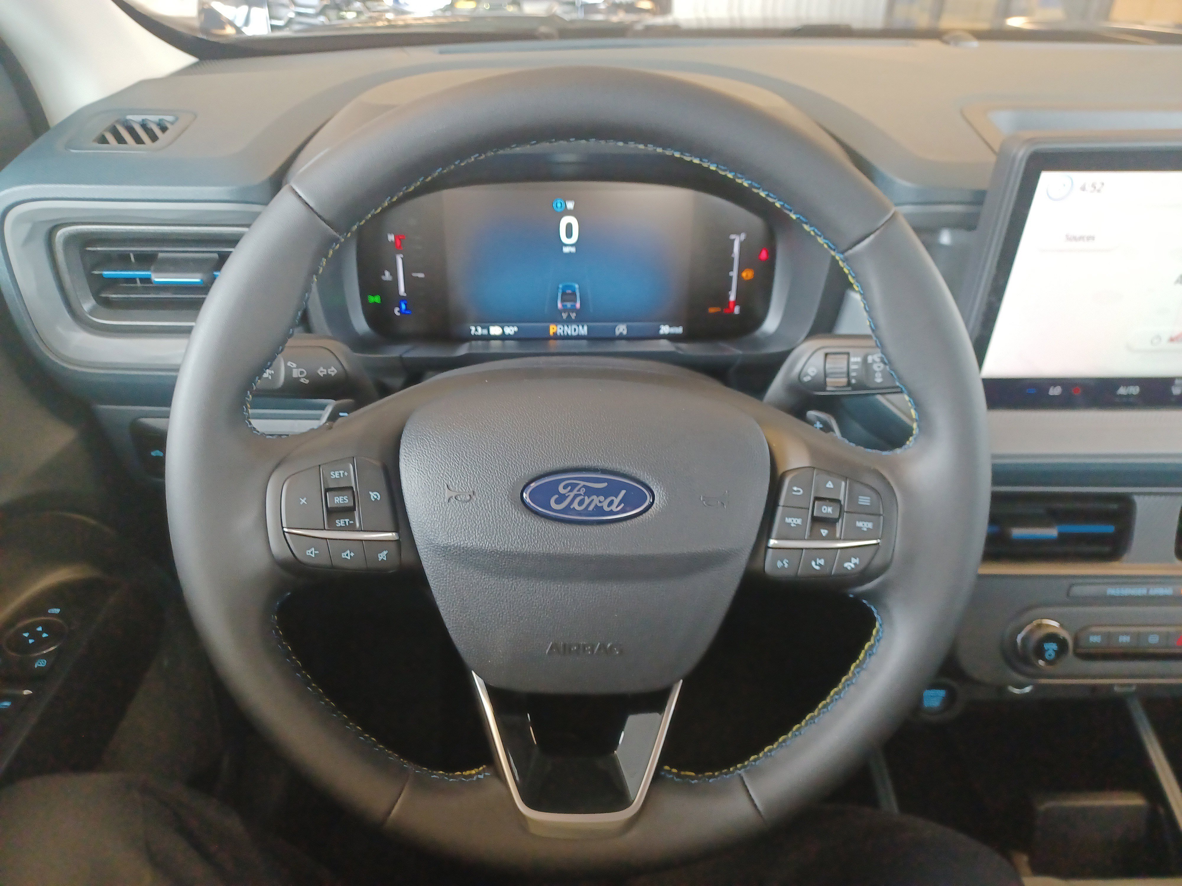 New 2025 Ford Maverick Lobo image 26