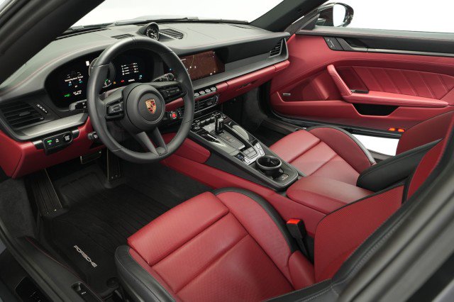 Used 2025 Porsche 911 Targa 4 GTS AWD/4WD image 47