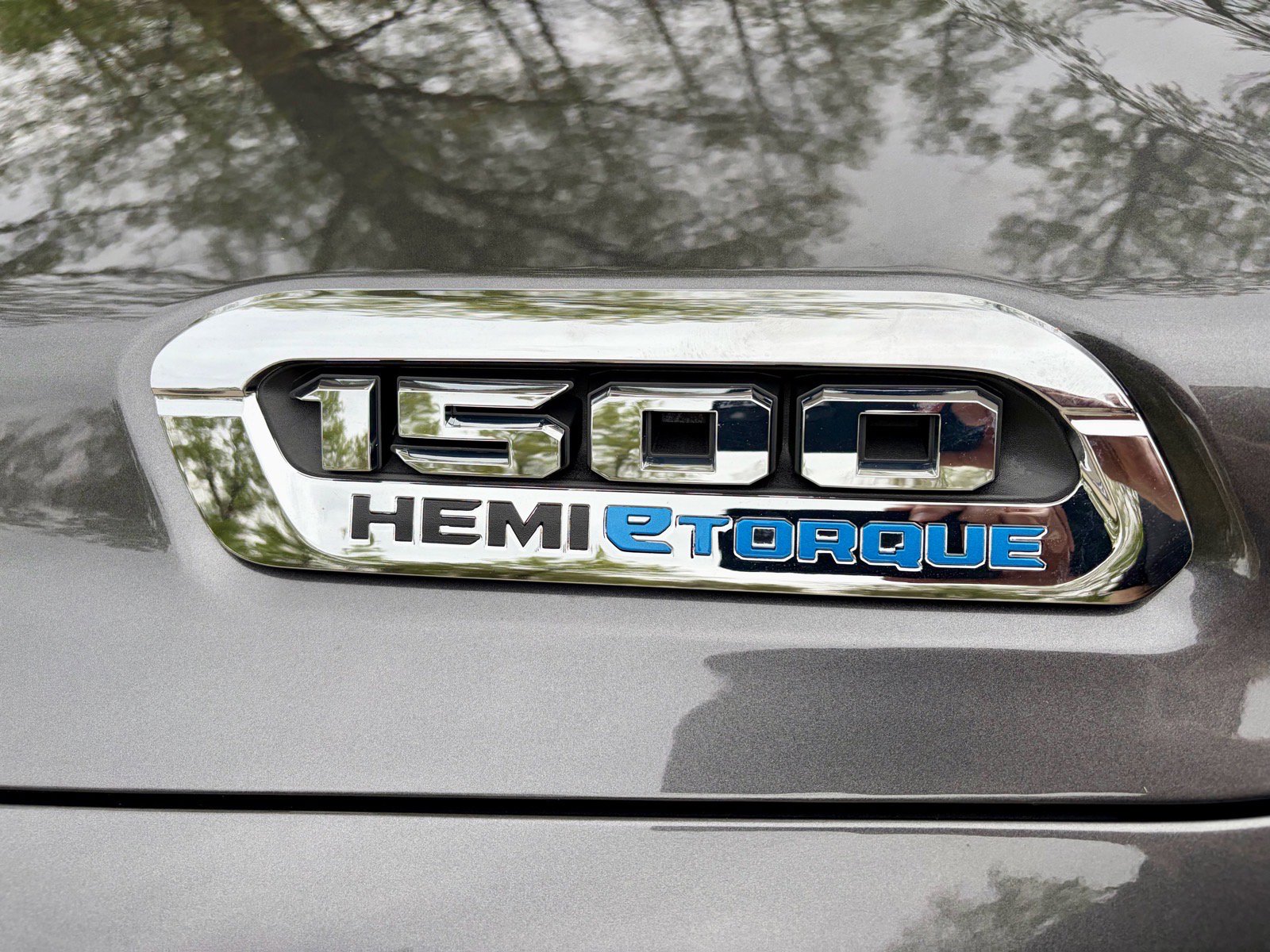 Used 2024 RAM 1500 Limited image 13