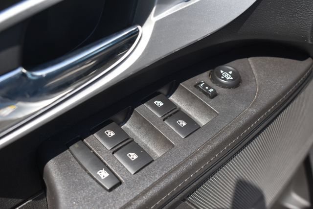 Used 2017 Chevrolet Equinox LS FWD image 18