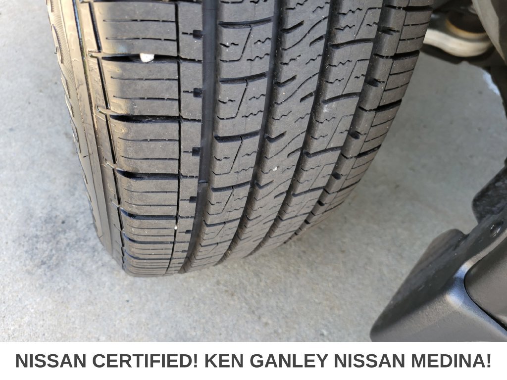Certified 2023 Nissan Rogue SV AWD/4WD image 19