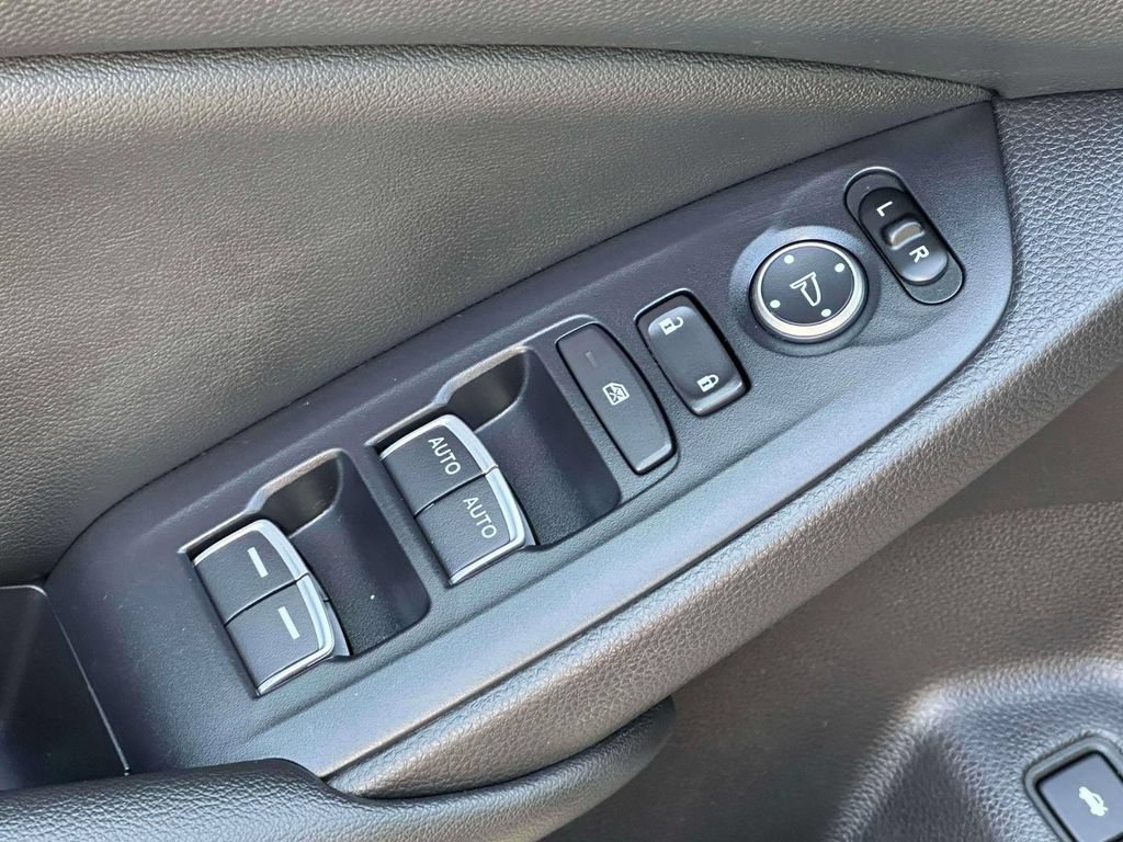 Certified 2019 Honda Accord EX image 15