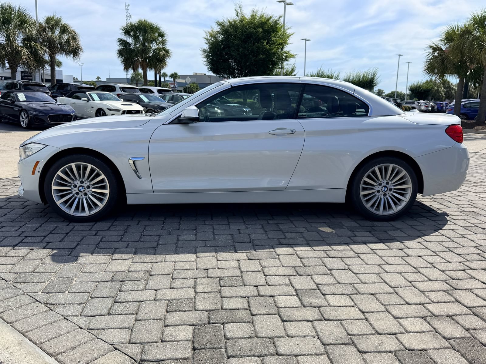 Used 2014 BMW 428i xDrive Convertible AWD/4WD image 10