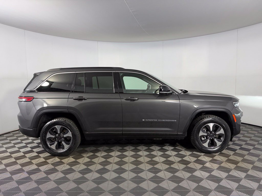 Certified 2024 Jeep Grand Cherokee Limited 4xe AWD/4WD image 6