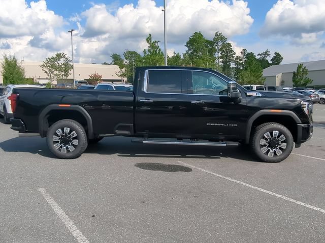 New 2026 GMC Sierra 3500 Denali w/ Denali Reserve Package AWD/4WD image 4