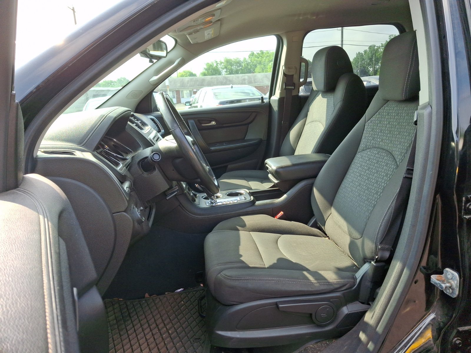 Used 2016 GMC Acadia SLE AWD/4WD image 13