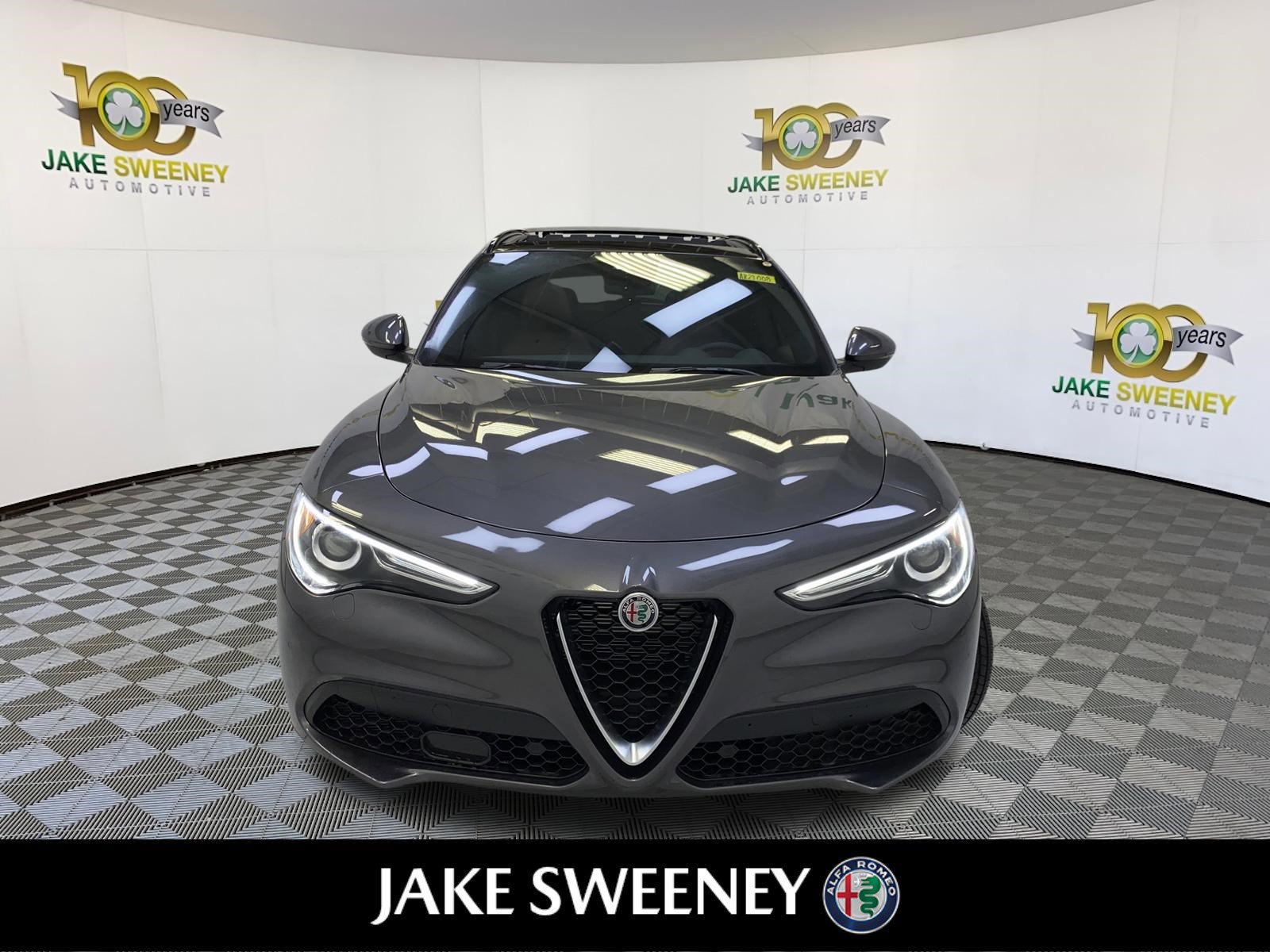 New 2023 Alfa Romeo Stelvio Ti image 3